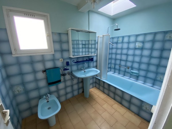 Salle de bain avant